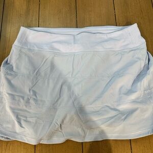 Size 8 Lululemon Skirt